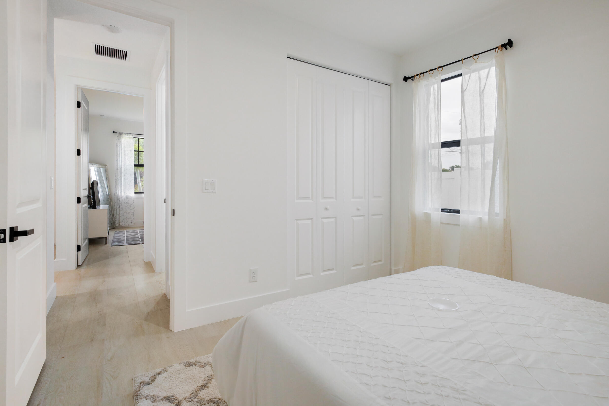 6804 3rd Street Jupiter, FL 33458 - Photo 14 of 31 Yanil - 017