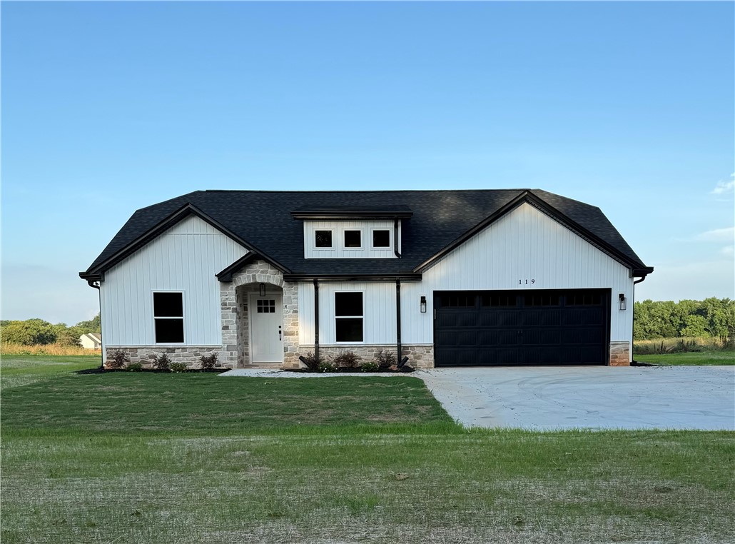 119 Dobbins Road Townville, SC 29689 - Photo 1 of 21