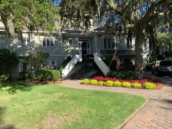 $1,950,000 | 110 Swan Point Road, Georgetown, SC 29440