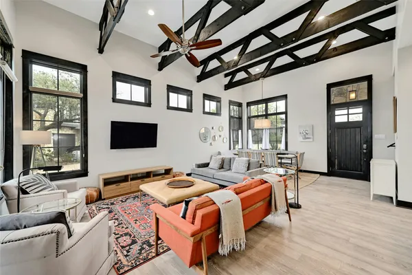 $5,000 | 19412 Tabasco Cat Trail, Spicewood, TX 78669