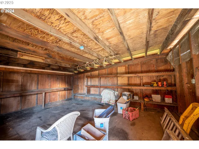 $324,900 | 227 Border Street, Myrtle Point, OR 97458