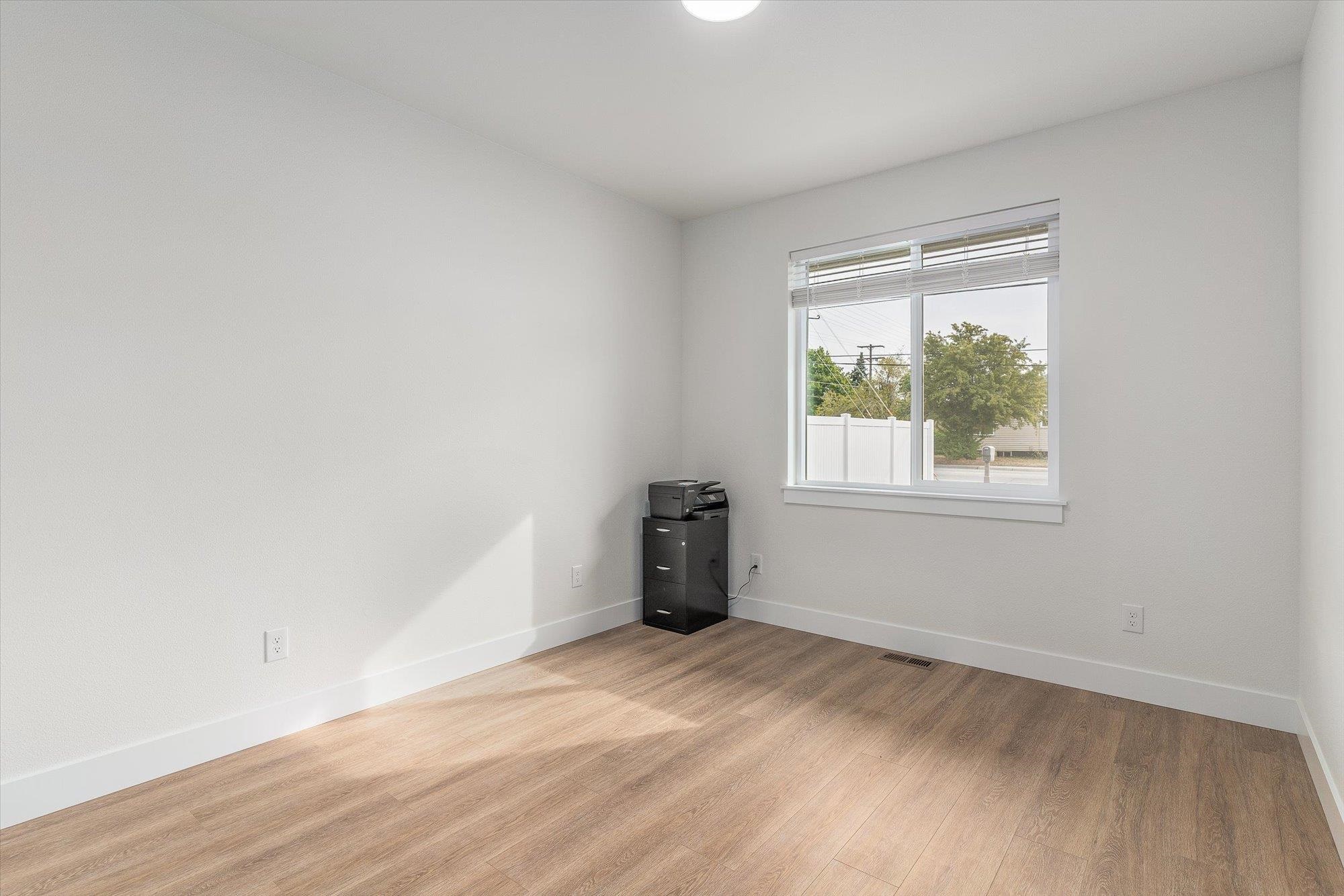 317 North Bowdish Road Spokane Valley, WA 99206 - Photo 16 of 30 Gallery Image 16