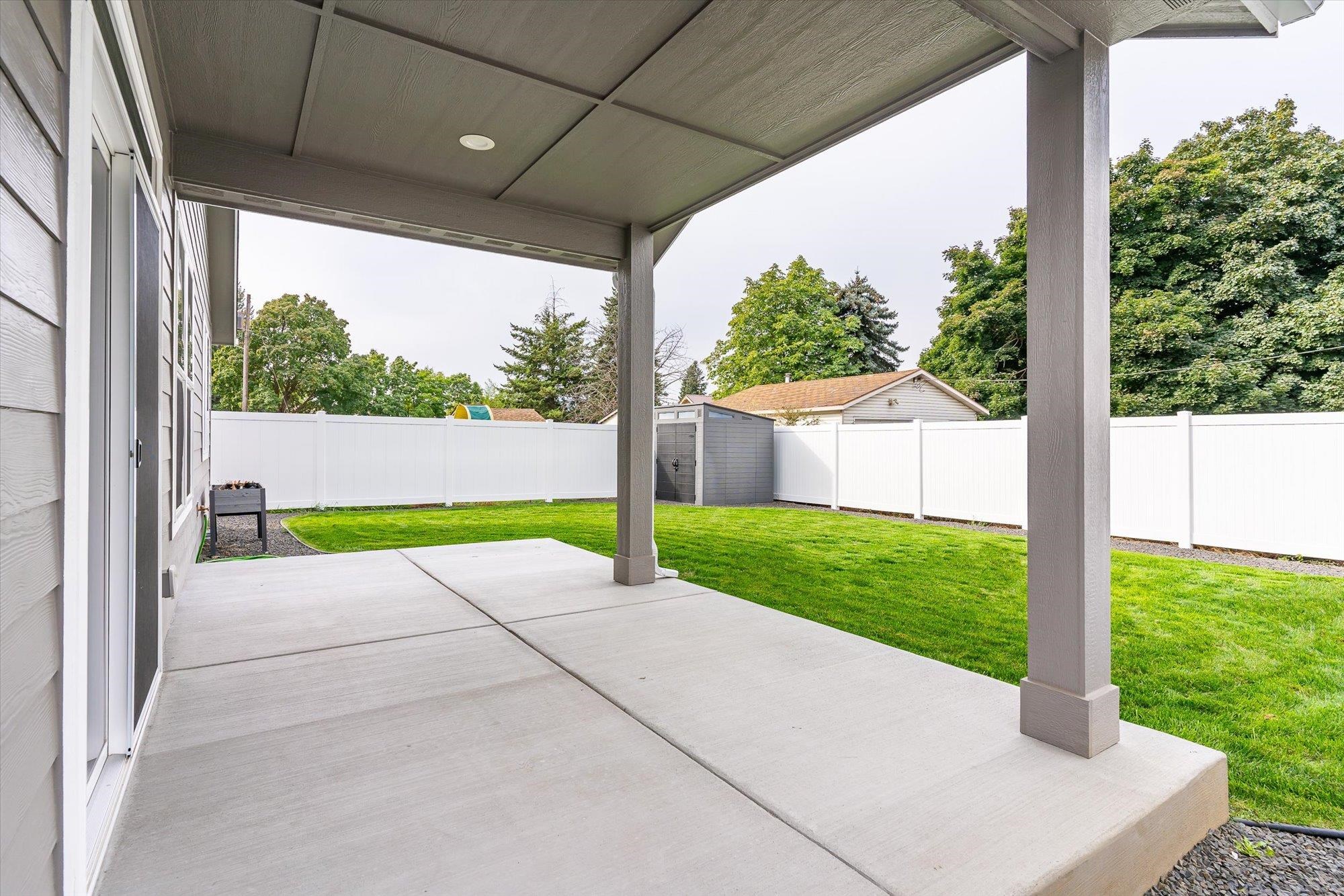 317 North Bowdish Road Spokane Valley, WA 99206 - Photo 22 of 30 Gallery Image 22