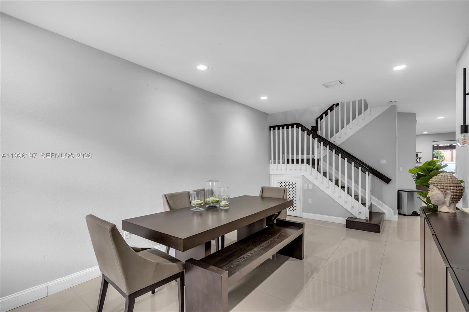 3446 West 90th Street Hialeah, FL 33018 - Photo 4 of 49