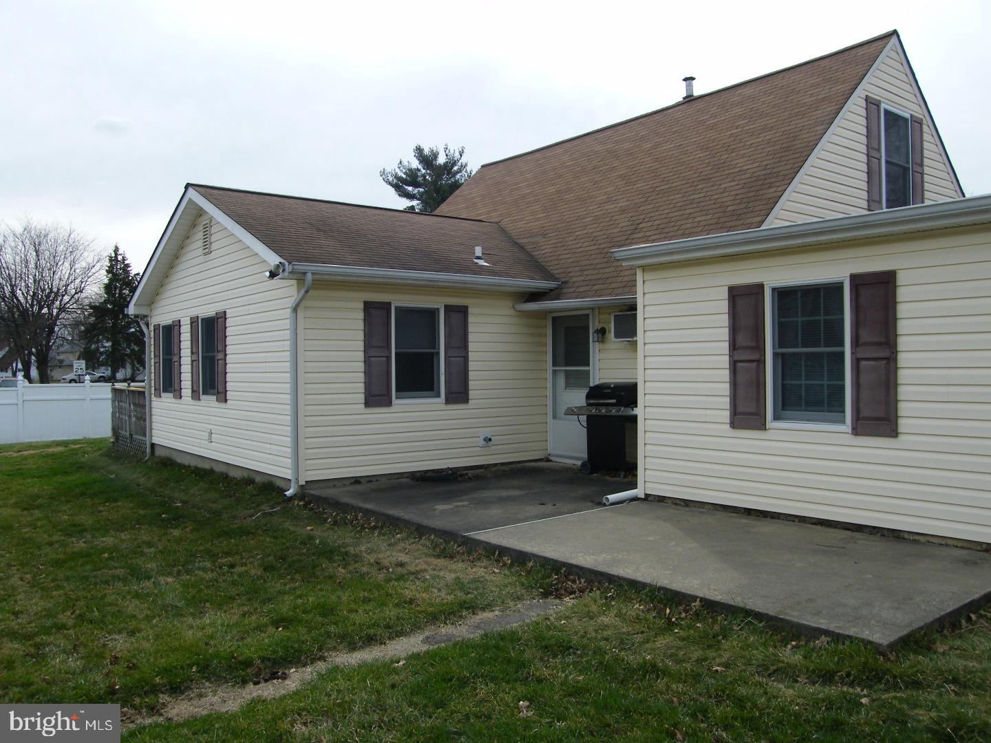 2 Rustleaf Lane Levittown, PA 19055 - Photo 22 of 23 Exterior Back