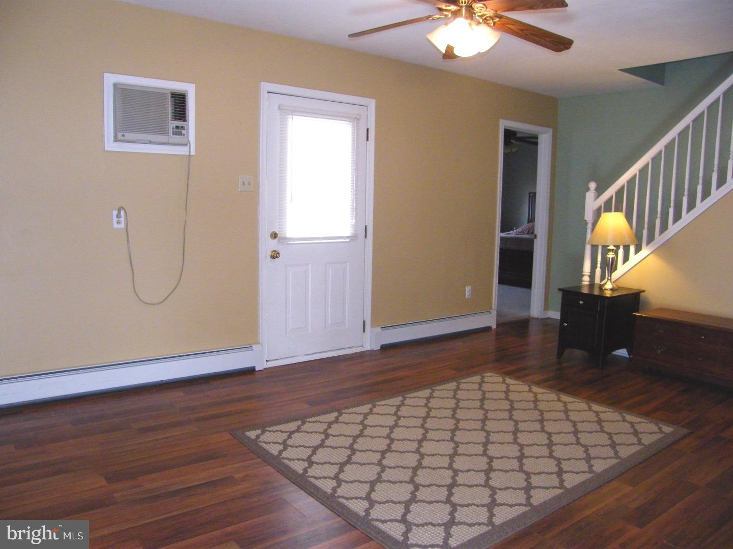 2 Rustleaf Lane Levittown, PA 19055 - Photo 5 of 23 Den