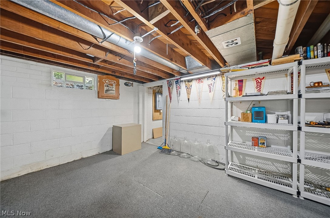 10129 East River Road Elyria, OH 44035 - Photo 23 of 35