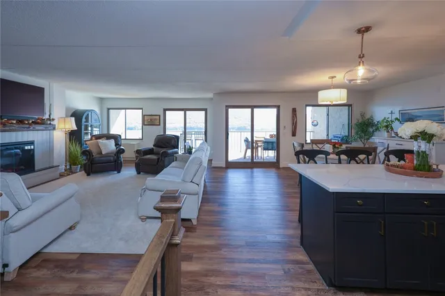 $799,900 | 115 Cliffside Drive, South Bristol, NY 14424