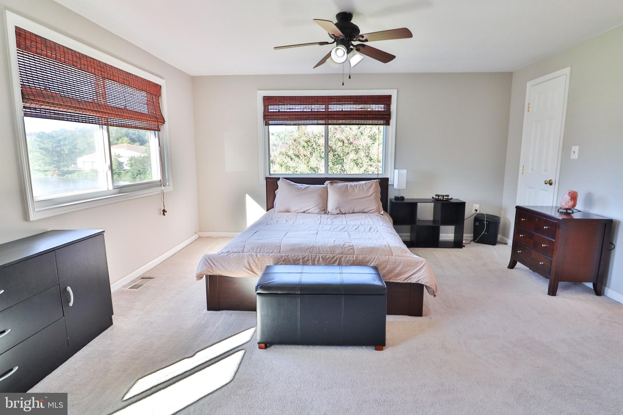 193 North Cottage Road Sterling, VA 20164 - Photo 30 of 52 Owner's suite
