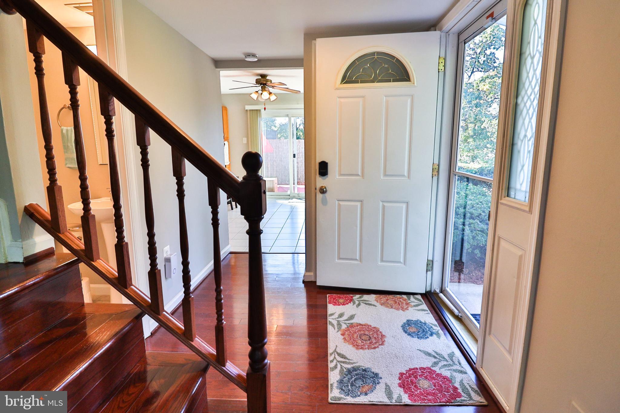 193 North Cottage Road Sterling, VA 20164 - Photo 6 of 52 Gallery Image 6