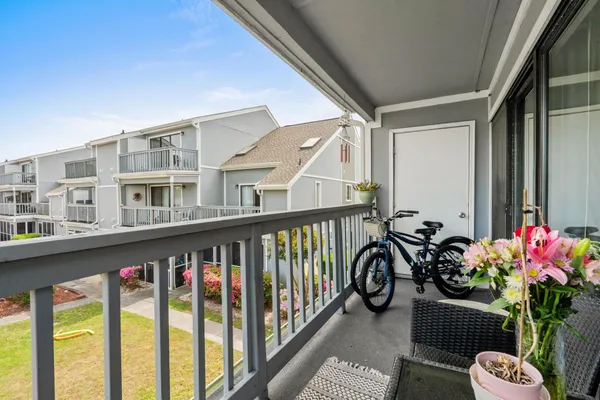 $164,900 | 1880 Colony Drive, Unit 12G, Surfside Beach, SC 29575