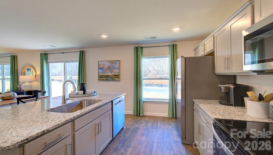 208 Hyder Rdg Road Asheville, NC 28804 - Photo 8 of 38 Gallery Image 8