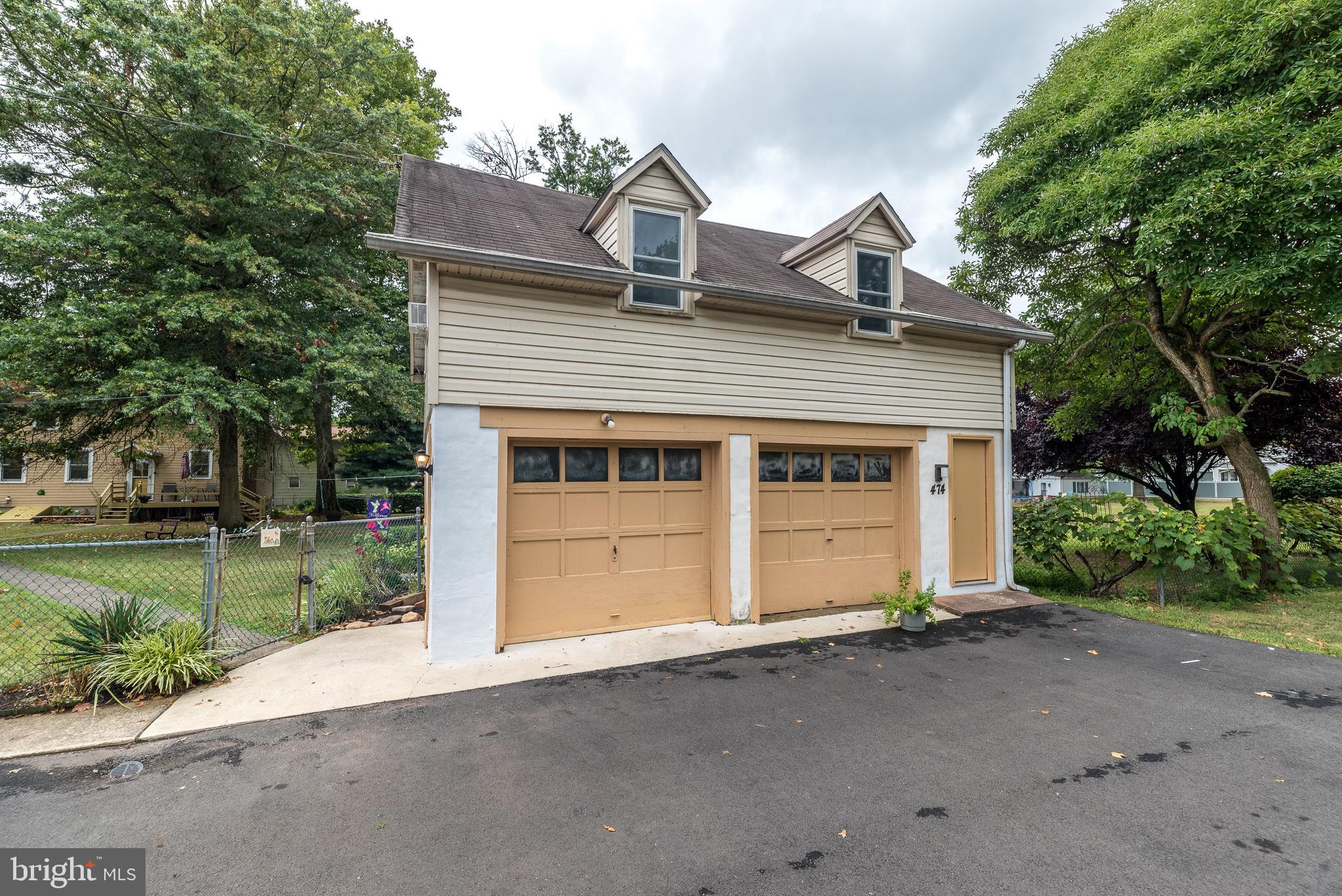 462 Kansas Road Warrington, PA 18976 - Photo 2 of 55 Gallery Image 2