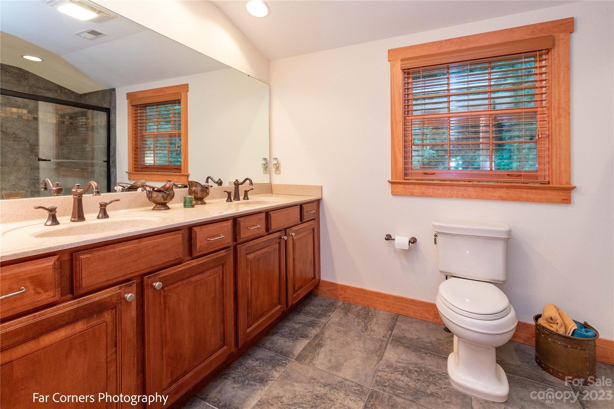 228 Chestnut Mountain Road Canton, NC 28716 - Photo 18 of 41