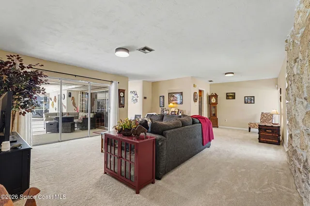 $353,777 | 812 Port Malabar Boulevard Northeast, Palm Bay, FL 32905