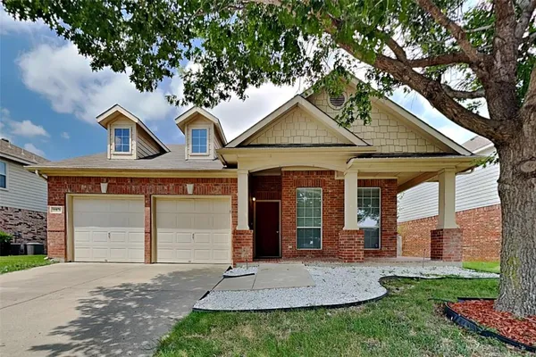 $2,075 | 10876 Hawks Landing Road, Fort Worth, TX 76052