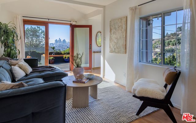 $998,300 | 556 Clifton Street, Los Angeles, CA 90031