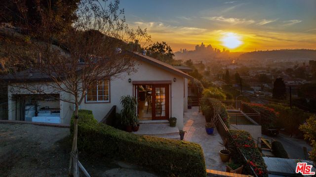 $998,300 | 556 Clifton Street, Los Angeles, CA 90031