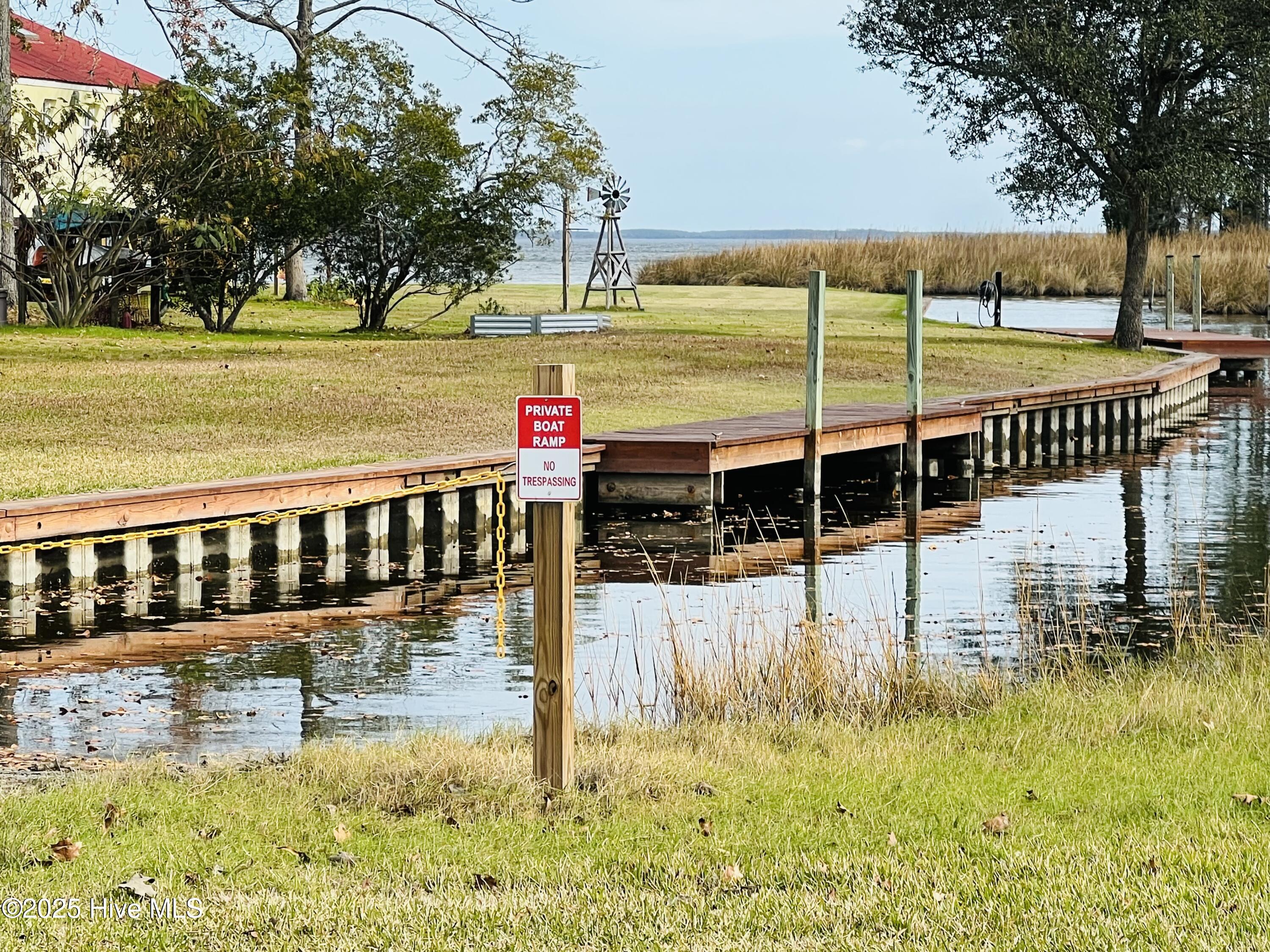 50 Point Avenue Belhaven, NC 27810 - Photo 2 of 48 Water view
