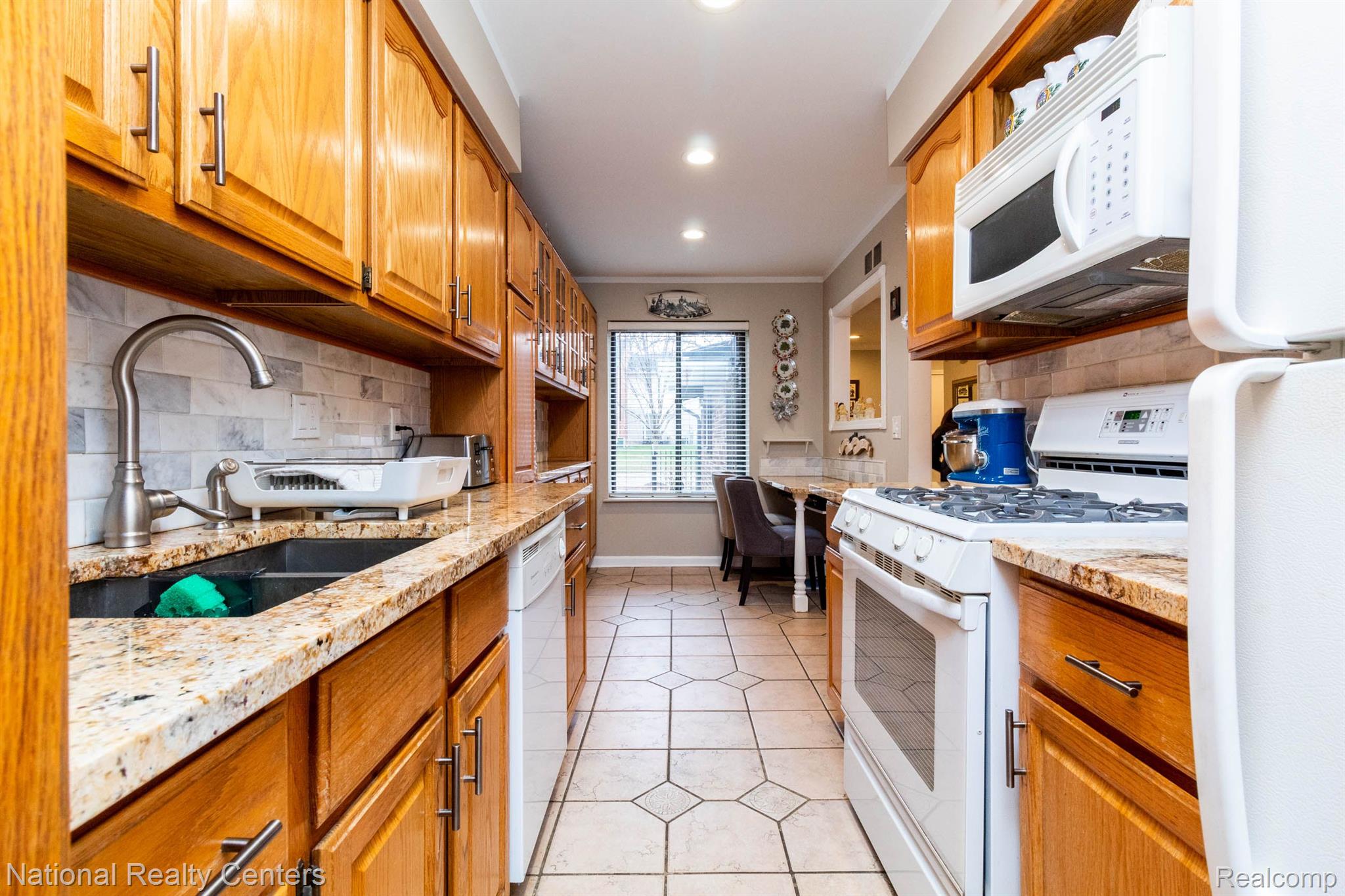 32147 West 12 Mile Road Farmington, MI 48334 - Photo 38 of 43 Gallery Image 38