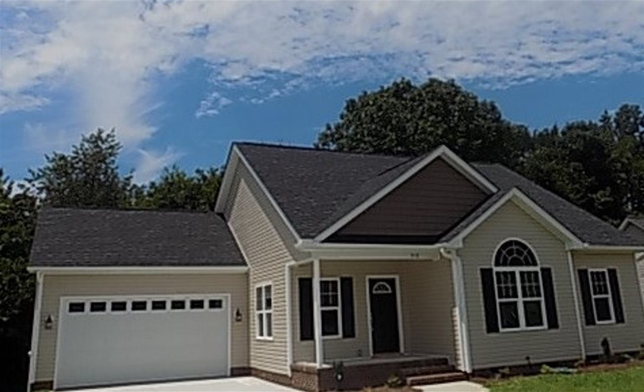 512 Old Farm Road Graham, NC 27253 - Photo 1 of 9 Photo 1