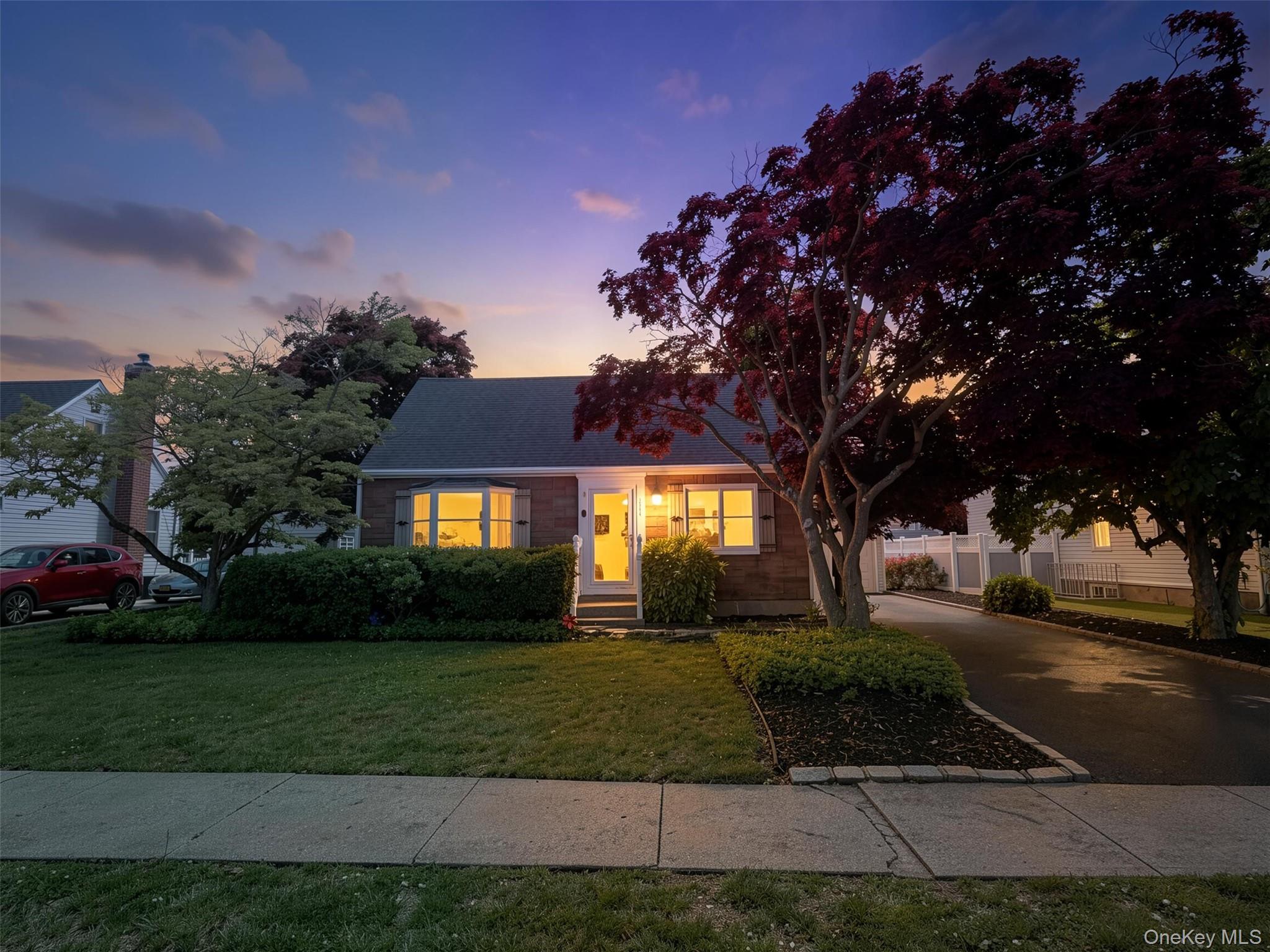 3584 Condor Road Levittown, NY 11756 - Photo 41 of 45