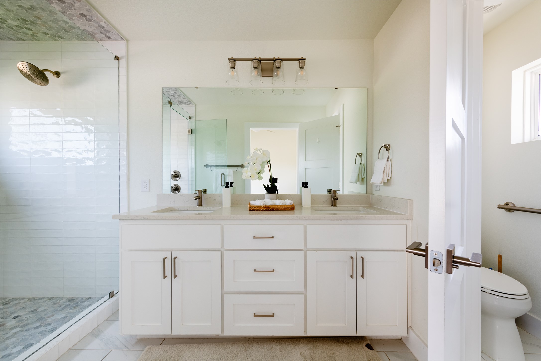 709 West St Elmo Road, Unit 1 Austin, TX 78745 - Photo 21 of 40