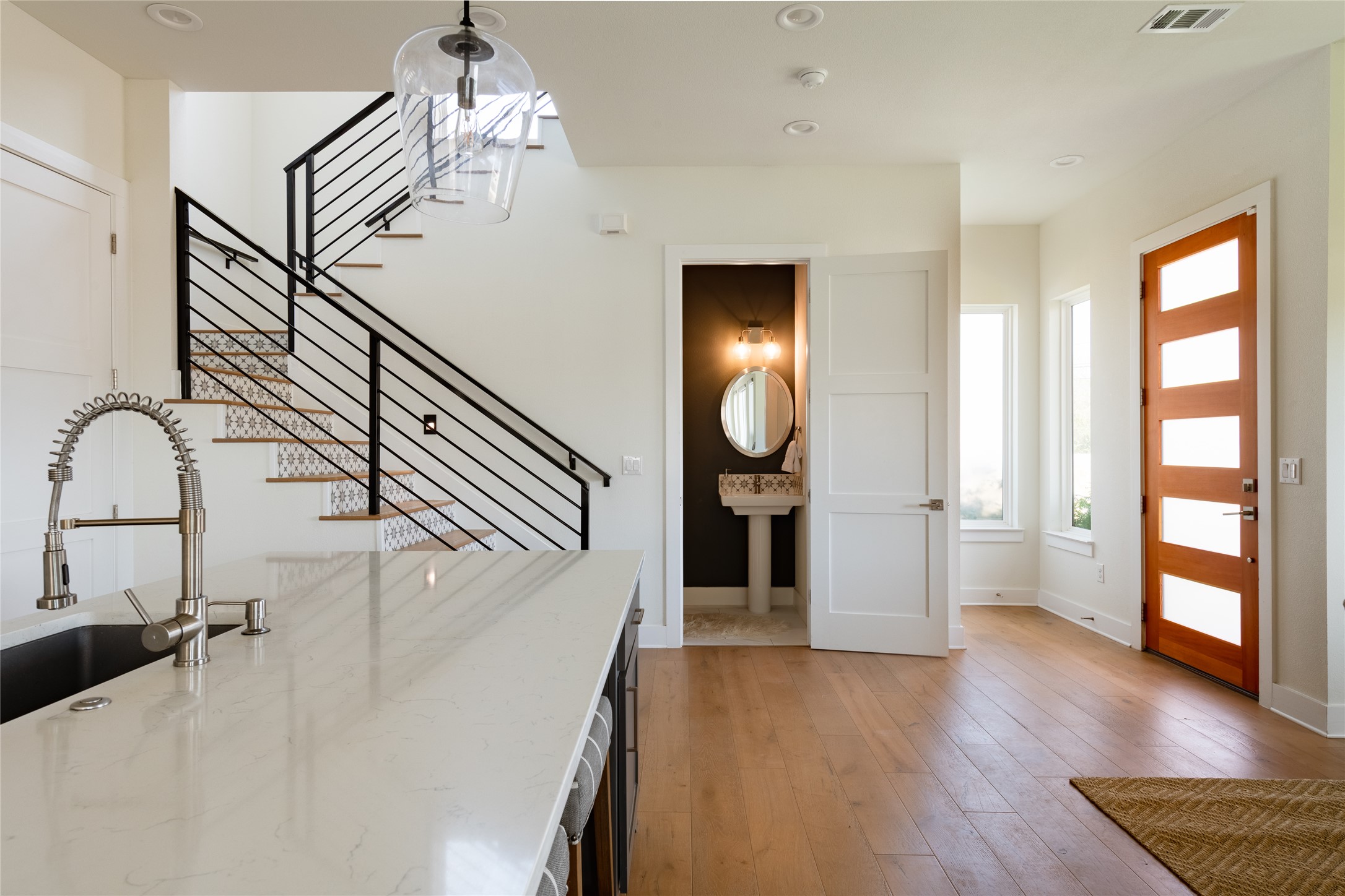 709 West St Elmo Road, Unit 1 Austin, TX 78745 - Photo 28 of 40