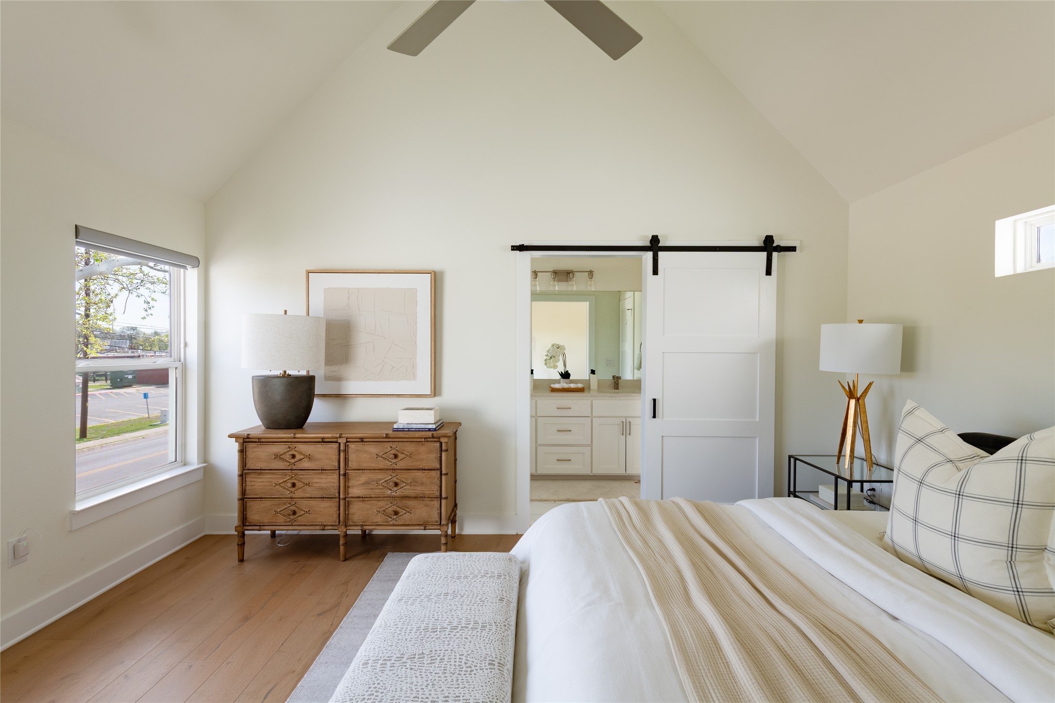 709 West St Elmo Road, Unit 1 Austin, TX 78745 - Photo 6 of 40