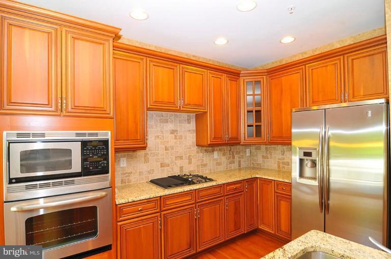 7626 Elmcrest Road Hanover, MD 21076 - Photo 9 of 16 Kitchen