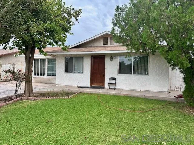 $359,000 | 904 Salvador Guilin Street, Calexico, CA 92231