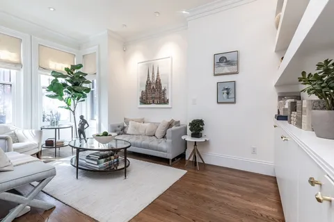 $3,675,000 | 13 Wellington Street, Boston, MA 02118