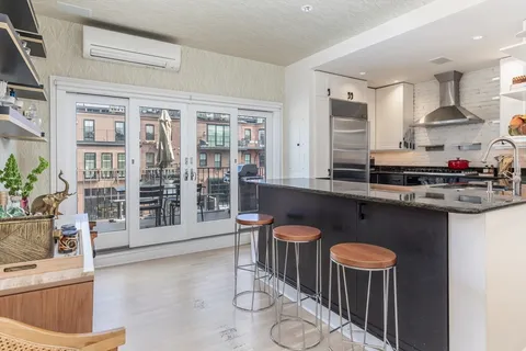 $3,675,000 | 13 Wellington Street, Boston, MA 02118