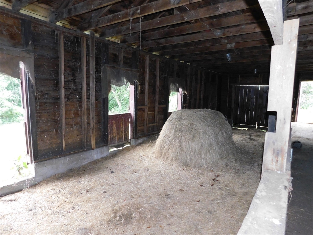 30 Little Rest Road Brimfield, MA 01010 - Photo 29 of 37