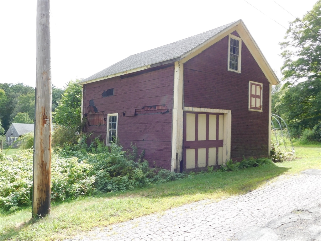 30 Little Rest Road Brimfield, MA 01010 - Photo 34 of 37