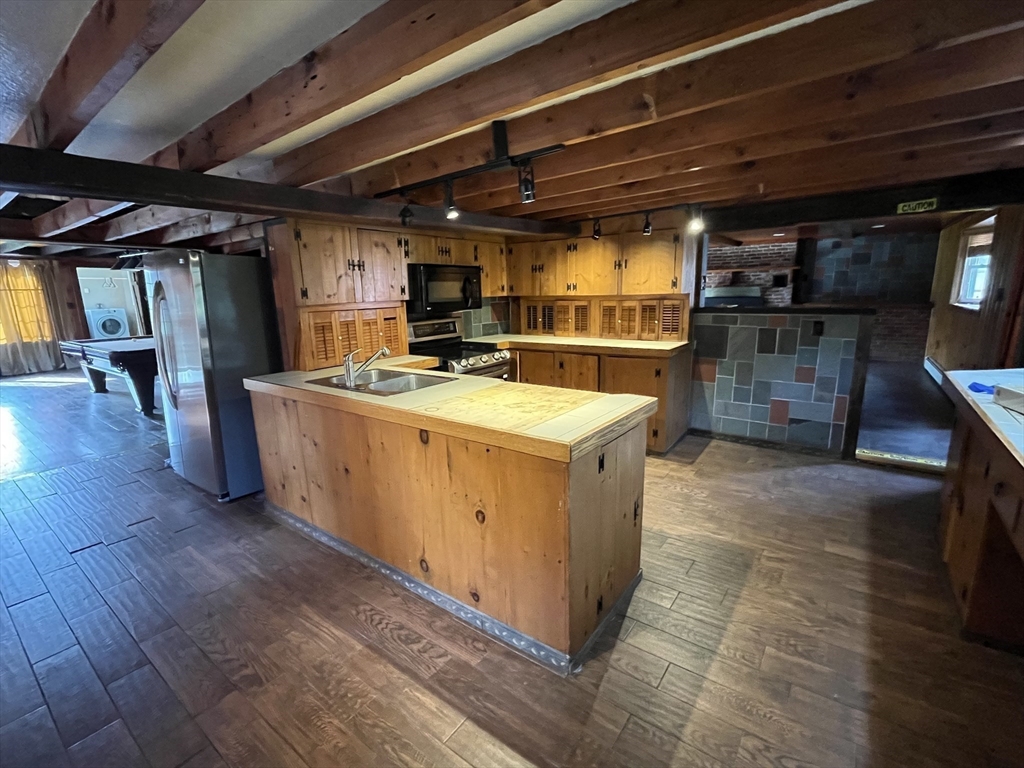 30 Little Rest Road Brimfield, MA 01010 - Photo 7 of 37