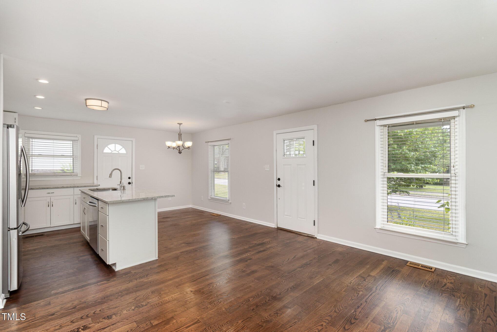 823 Cotton Place Raleigh, NC 27601 - Photo 8 of 26 Photo #8