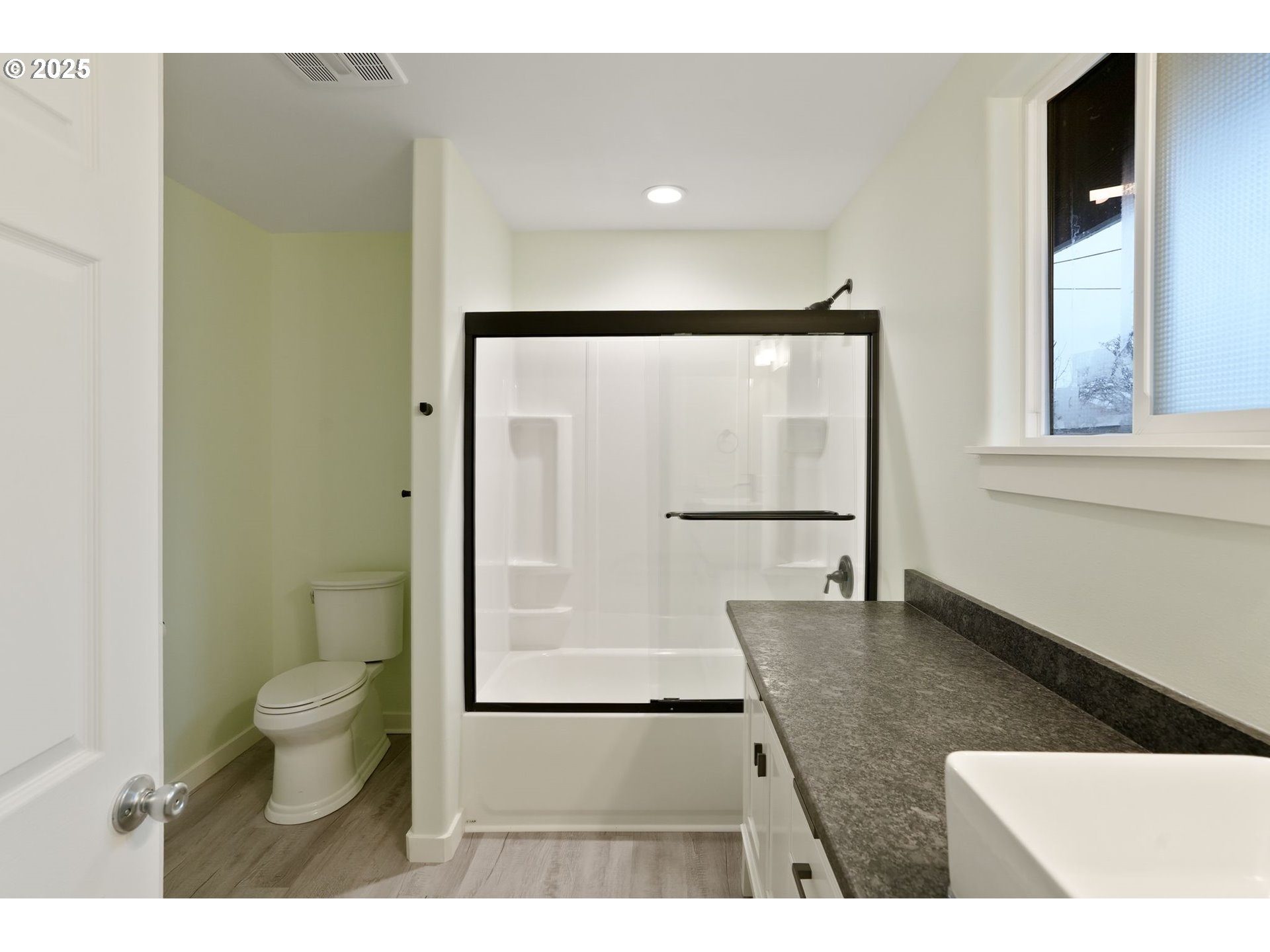 715 19th Street Southeast Salem, OR 97301 - Photo 21 of 27