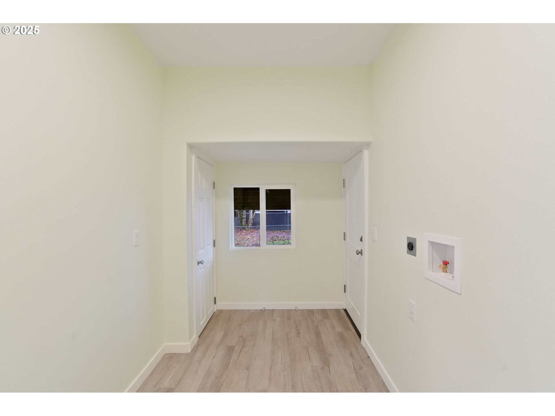 715 19th Street Southeast Salem, OR 97301 - Photo 24 of 27