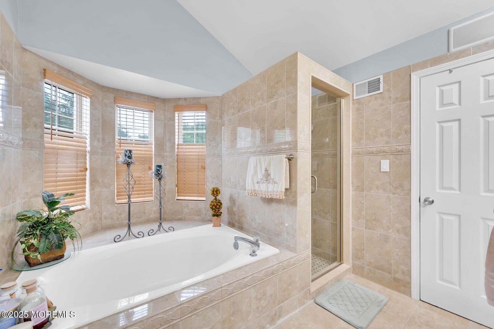 1 Oxford Road Holmdel, NJ 07733 - Photo 15 of 30 nz75wJLw