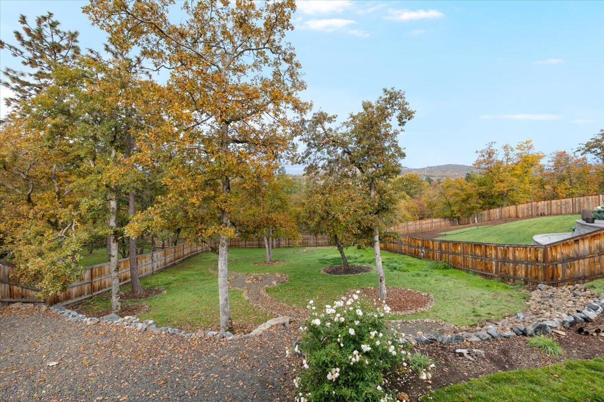 429 Arrowhead Trail Eagle Point, OR 97524 - Photo 30 of 31 1