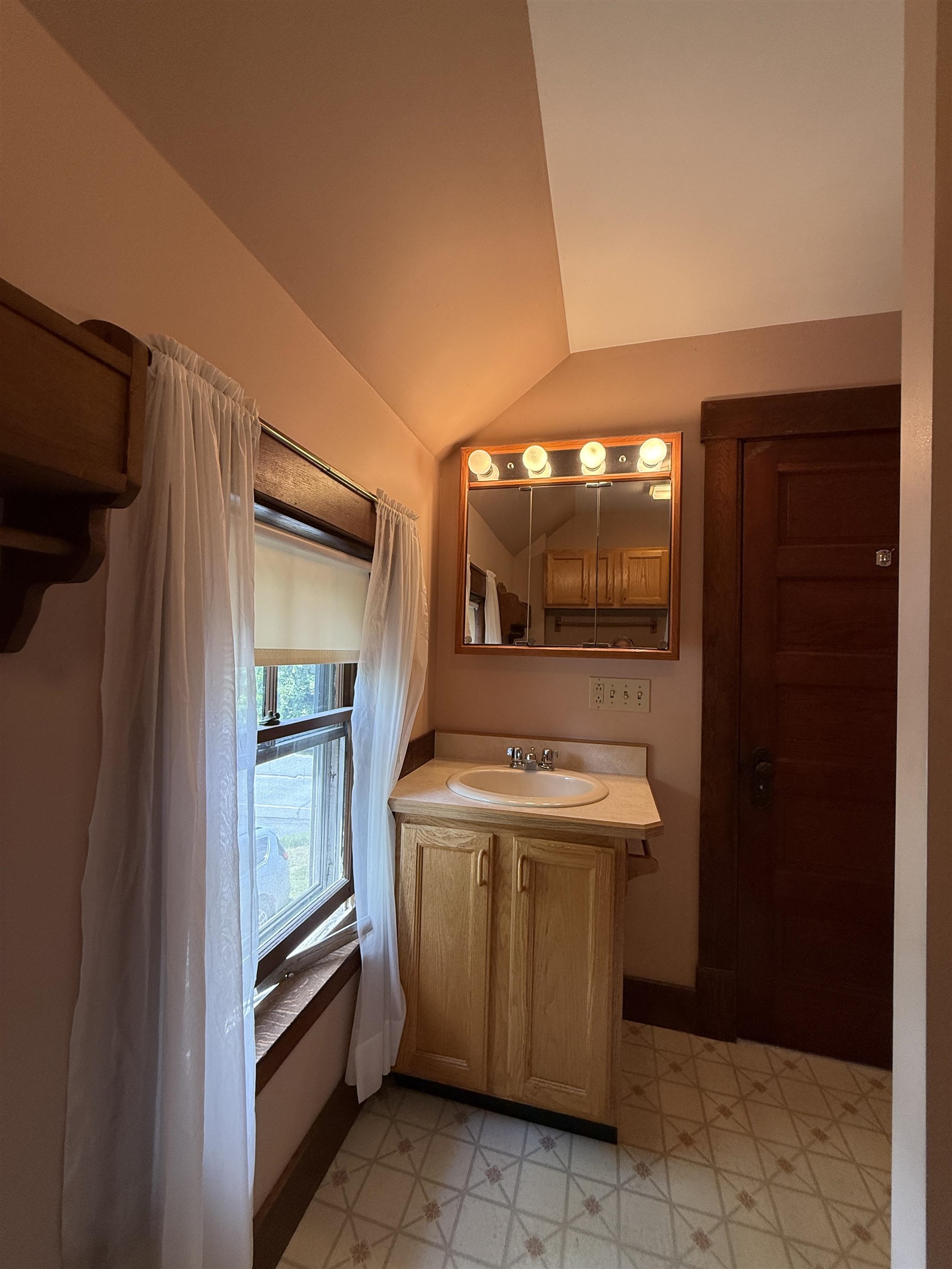 325 US Rte 2b St. Johnsbury, VT 05819 - Photo 32 of 42 Gallery Image 32