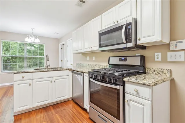 $3,000 | 1800 Millstone Court, Alpharetta, GA 30004