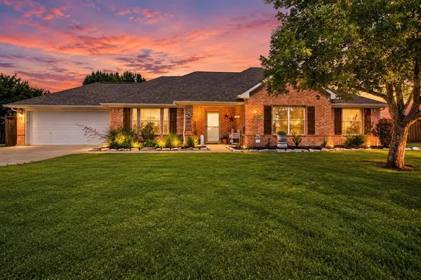$555,000 | 2912 Thousand Oaks Drive, Anna, TX 75409