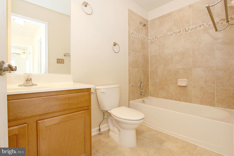 2216 Highfly Terrace Silver Spring, MD 20902 - Photo 29 of 30 Bath