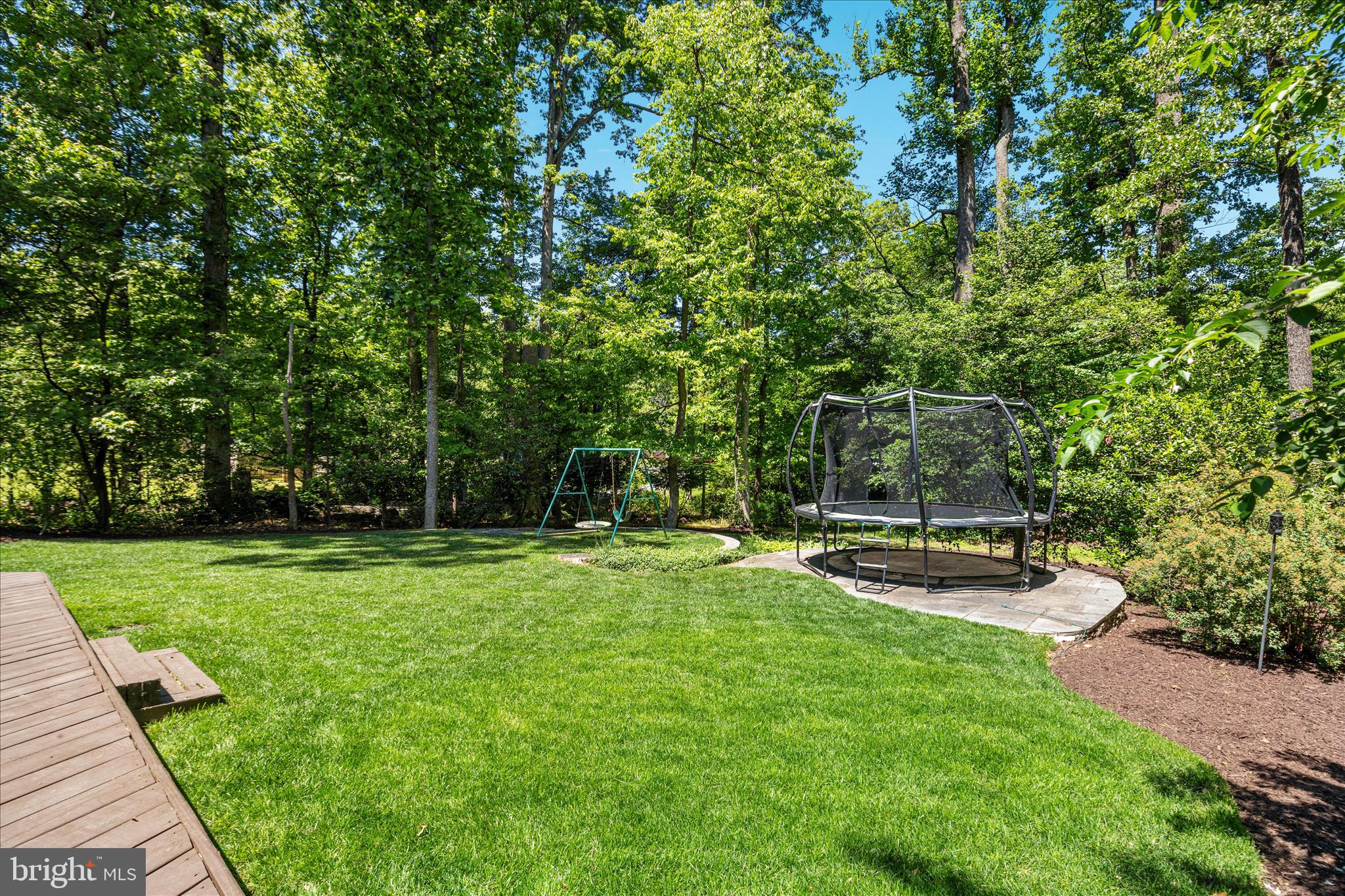 12108 Quorn Lane Reston, VA 20191 - Photo 40 of 91 Lush and level backyard