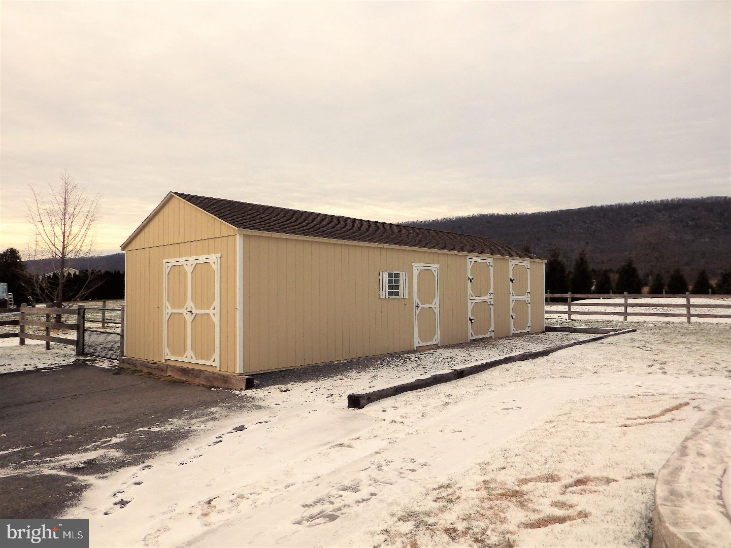 236 Fearnot Road Sacramento, PA 17968 - Photo 18 of 23 Barn