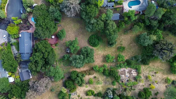 $4,188,888 | 18627 Ambleside Lane, Saratoga, CA 95070