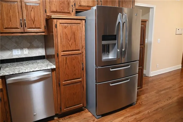 $549,000 | 15102 Northwest 72nd Street, Kansas City, MO 64152