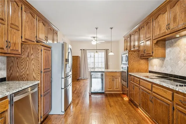 $549,000 | 15102 Northwest 72nd Street, Kansas City, MO 64152